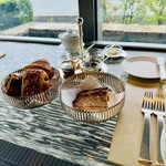 Riverside Café Muni - 