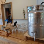 オンネトーのほとり 休憩舎 - 