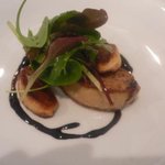 restaurant Noël - フォアグラのソテーバルサミコソース　リンゴ