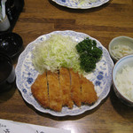 とんかつ ゆたか - ロースカツ定食
