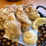 個室で味わう博多もつ鍋と手打ち焼き鳥 呑兵衛 - 