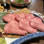 生肉専門店 焼肉 金次郎 - 