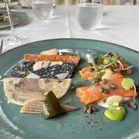 RESTAURANT DAZZLE - 