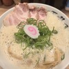 鶏そば 啜る 丸の内本店