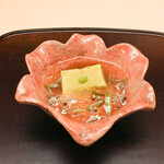 徳ㇵ本也 - とうもろこしの豆腐　富山　甘エビ　広島　ジュンサイ