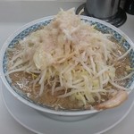 らーめん大 - ラーメン大盛り、野菜