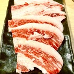 和牛ホルモンとタレ漬け焼肉 壺ほる - 