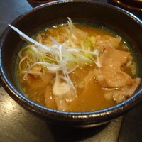 米沢牛黄木 金剛閣 すき焼き しゃぶしゃぶ 毘沙門 - ホルモン煮込み　600円