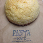 PANYA-KATO - メロンパン（190円）