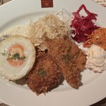 洋食 ハンバーグウィル - 付け合わせも美味いのだ