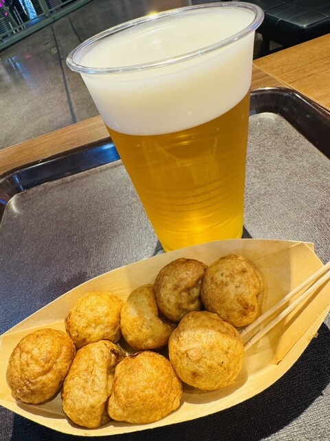 Aizuya Yunibasaru Shitiwoku Ten