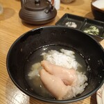 博多天ぷら やまや - 出汁をかけても