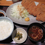 葱屋 平吉 - ランチ「とんかつ定食(ソース)」
