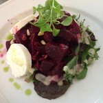 Cafe Sabarsky - ビートのサラダ