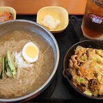 スクラム食堂＆ポチャ - 