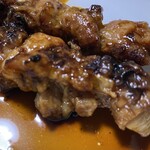 炭火やきとり 鳥信 - タレを焦がした部分が香ばしくて美味しかったです