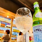 ハガレ - 【ドリンク】サンペレグリーノ(950円)