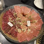 和牛焼肉Dining煌 新所沢本店 - カルビ3人前とハラミ2人前