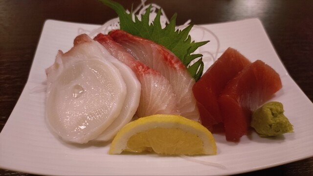 Ikura Don Umai Sakana to Sakana Kita no Sachi Kushiro Ko Shinjuku Ten