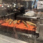 炭火焼干物定食 しんぱち食堂 天神パルコ店 - 