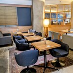 LATTE GRAPHIC - 店内3