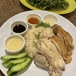 海南チキンライス 夢飯 - 