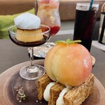 Re:s cafebar&sweets - 桃のミルフィーユとプリンのセット