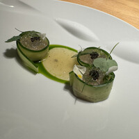 マンサルヴァ - 冷前菜の「鰺・胡瓜・乳清」