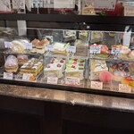 パティスリーヨシノリアサミ - ショーケース左