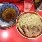 ラーメン タロー 五反田の陣 - つけ麺豚入り1,200円（野菜マシ、削り節）