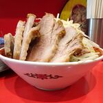 ラーメン タロー 五反田の陣 - つけ麺豚入り1,200円（野菜マシ、削り節）