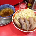 ラーメン タロー 五反田の陣 - つけ麺豚入り1,200円（野菜マシ、削り節）