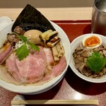 燃えよ麺助 - 