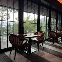 レークハウス - 