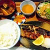 津田屋食堂