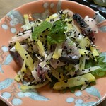 よってけ酒場 - しめ鯖とたくあんの和物