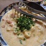 よってけ酒場 - きしめんのカルボナーラ