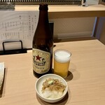 焼鳥 嘉楽 - 赤星瓶ビール840円、お通し300円