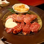 焼肉トラジ - 和牛カルビ、特選ヒレ、ホルモン