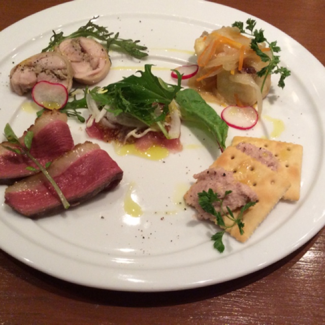 Premium Marche BISTRO