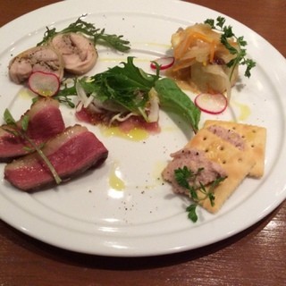 Premium Marche BISTRO_0