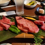 炭燒肉 石田屋。 本店 - 