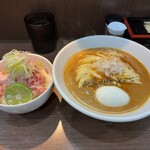 ヌードル＆スパイスカレー 今日の1番 - 