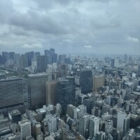 ザ タヴァン グリル＆ラウンジ - 
