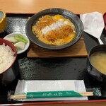北川食堂 - 料理写真:かつ鍋定食¥980