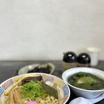 らー麺　Do・Ni・Bo - 煮干油そば700円に岩海苔トッピング150円