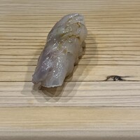 鮨処 つく田 - アカアシ海老
