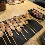 炭火焼き ひとてま - 串盛10本 2,950円　白レバー（絶品1日数本限定）1人一本限り360円