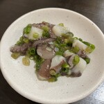 浜焼活貝 いさむ - 究極のたこわさ