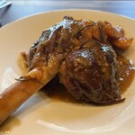 ワインとイタリア料理 141 - ホゲットの白ワイン煮込みスティンコ